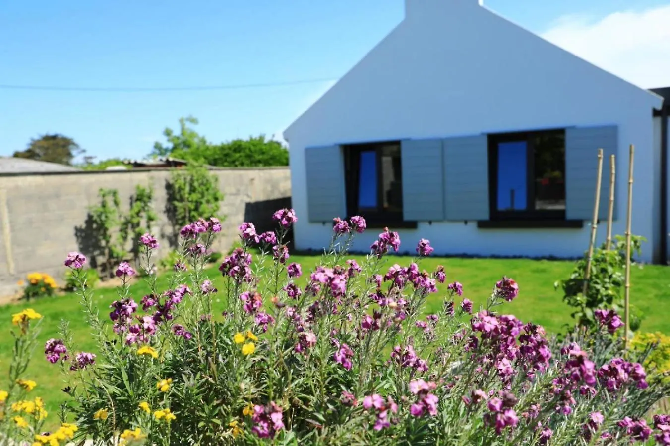Holiday home Charmante Maison Avec Jardin Clos Sur Les Dunes De Sainte Marguerite Avec Spa En Option Landeda France